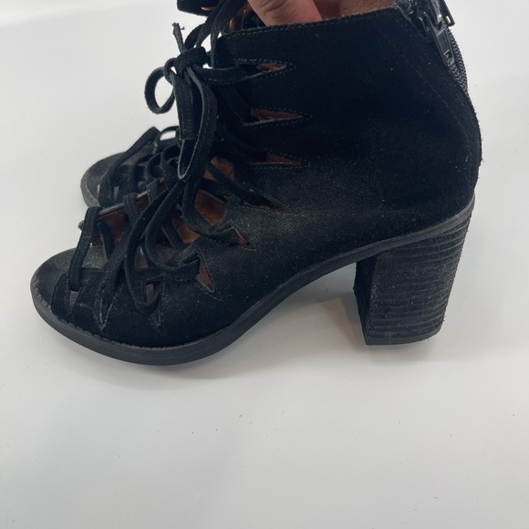 Jeffrey Campbell Black Leather Corwin Booties Women's Size 6.5 - Picture 9 of 12